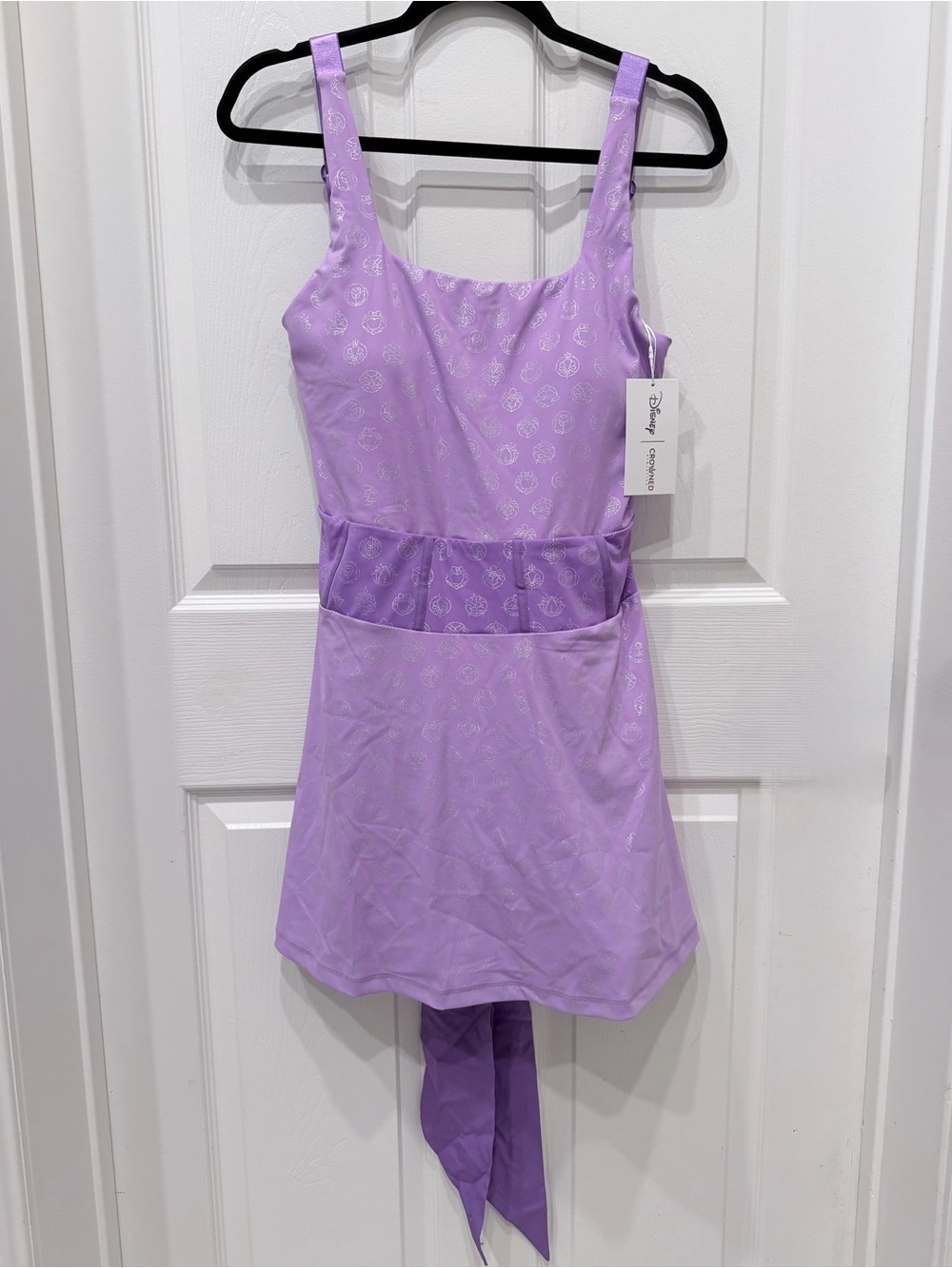 Crowned Athletics Disney Princess Icons Athletic Dress Purple sz M NWT runDisney
